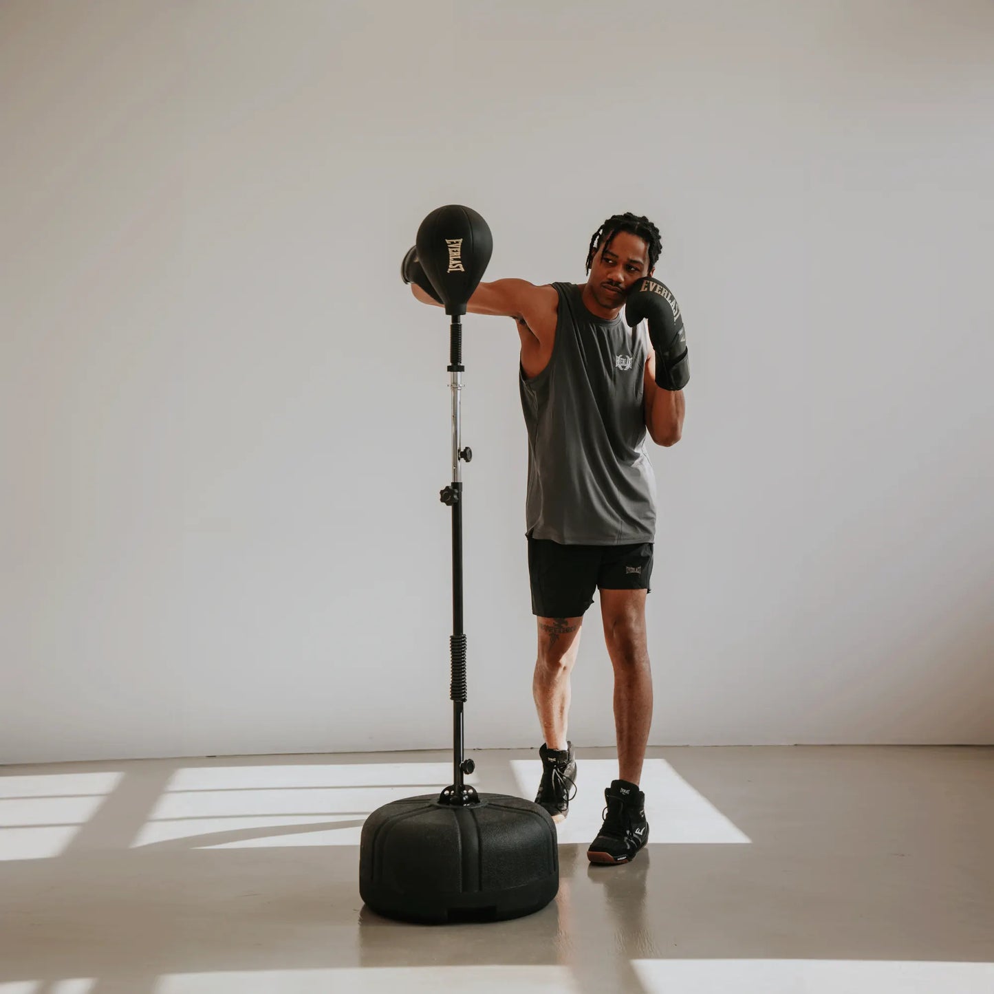 Elite 2 Hyperflex Free Standing Bag - Everlast Canada Elite 2 Hyperflex Free Standing Bag Black / ONE SIZE