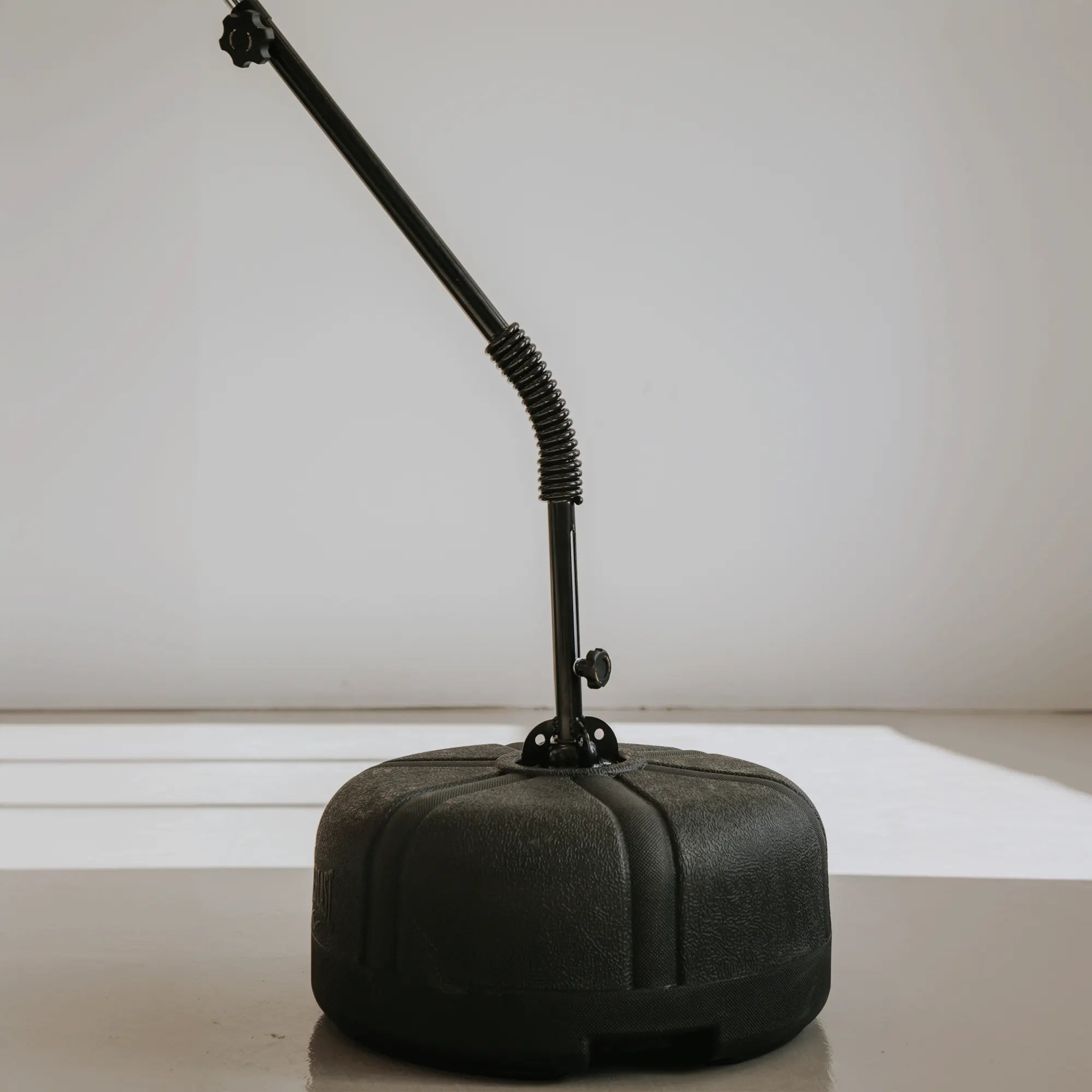 Elite 2 Hyperflex Free Standing Bag - Everlast Canada Elite 2 Hyperflex Free Standing Bag Black / ONE SIZE