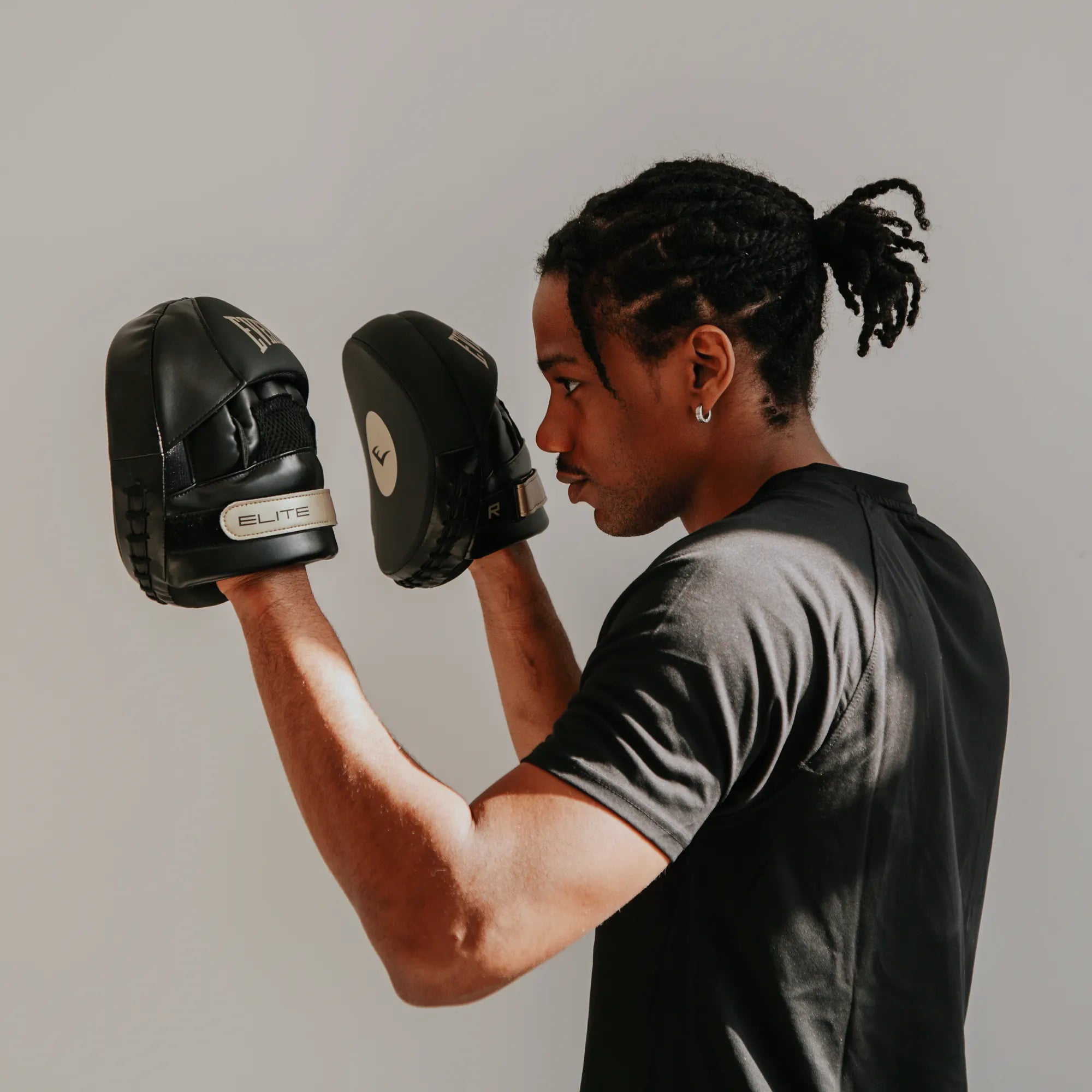 Elite 2 Micro Mitts - Everlast Canada Elite 2 Micro Mitts Black/Gold / ONE SIZE