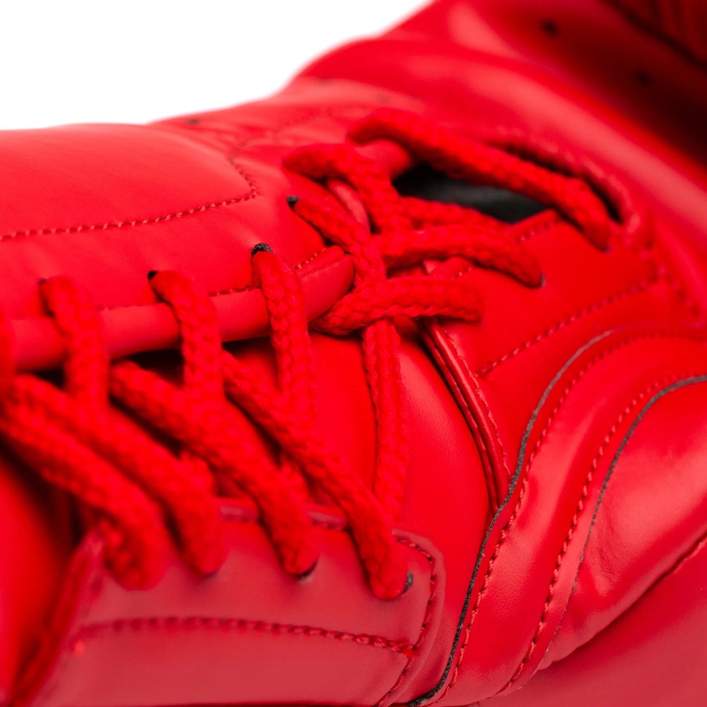 Everlast Elite 2 Pro Boxing Gloves - Laced Red