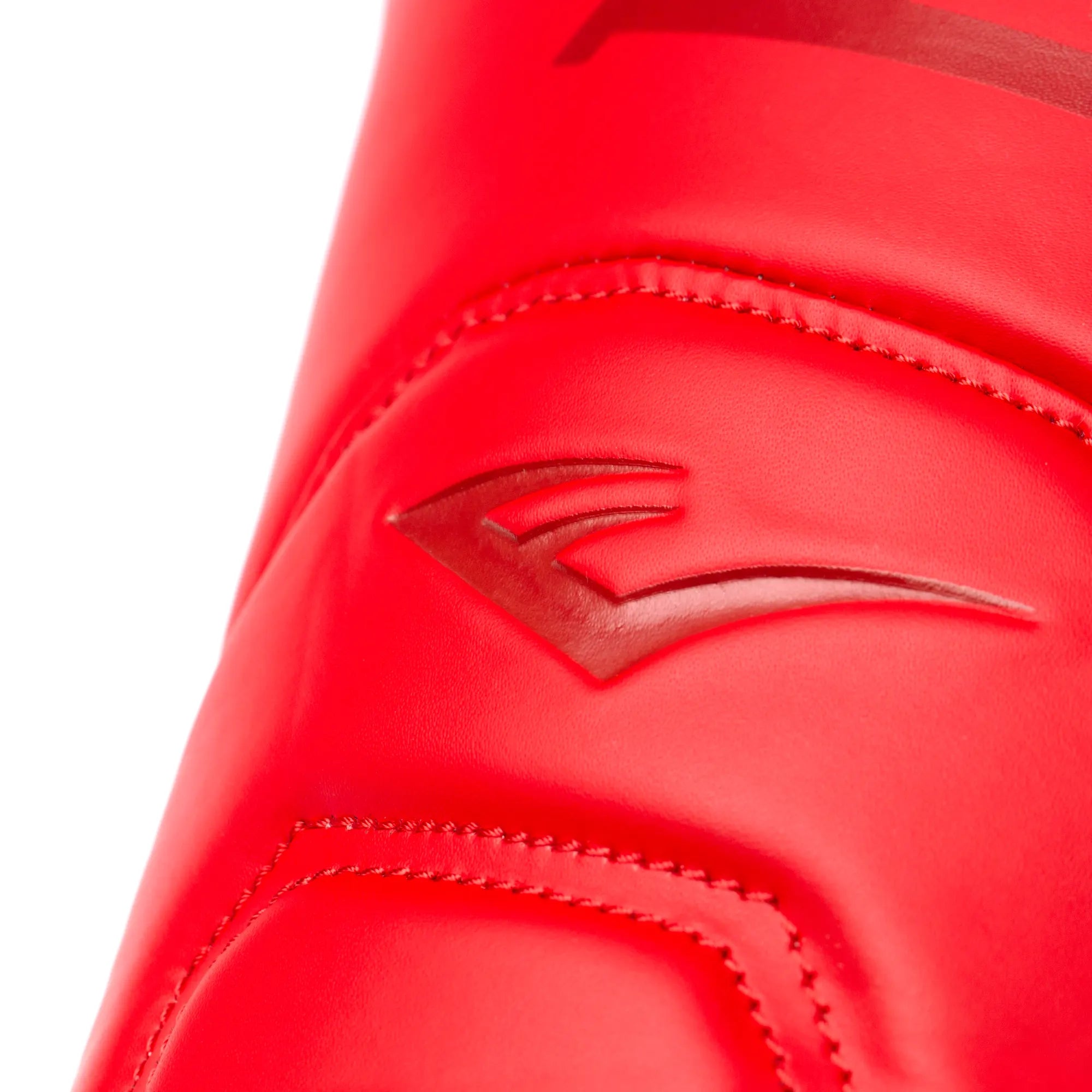 Everlast Elite 2 Pro Boxing Gloves - Laced Red