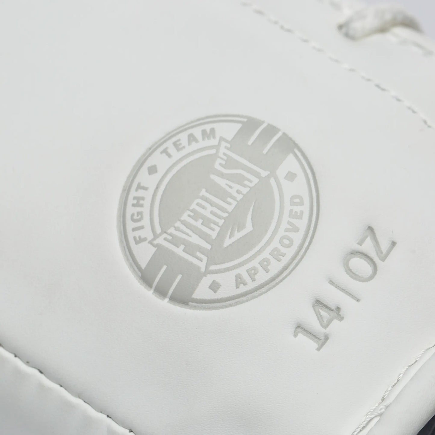 Everlast Elite 2 Pro Boxing Gloves - Laced White