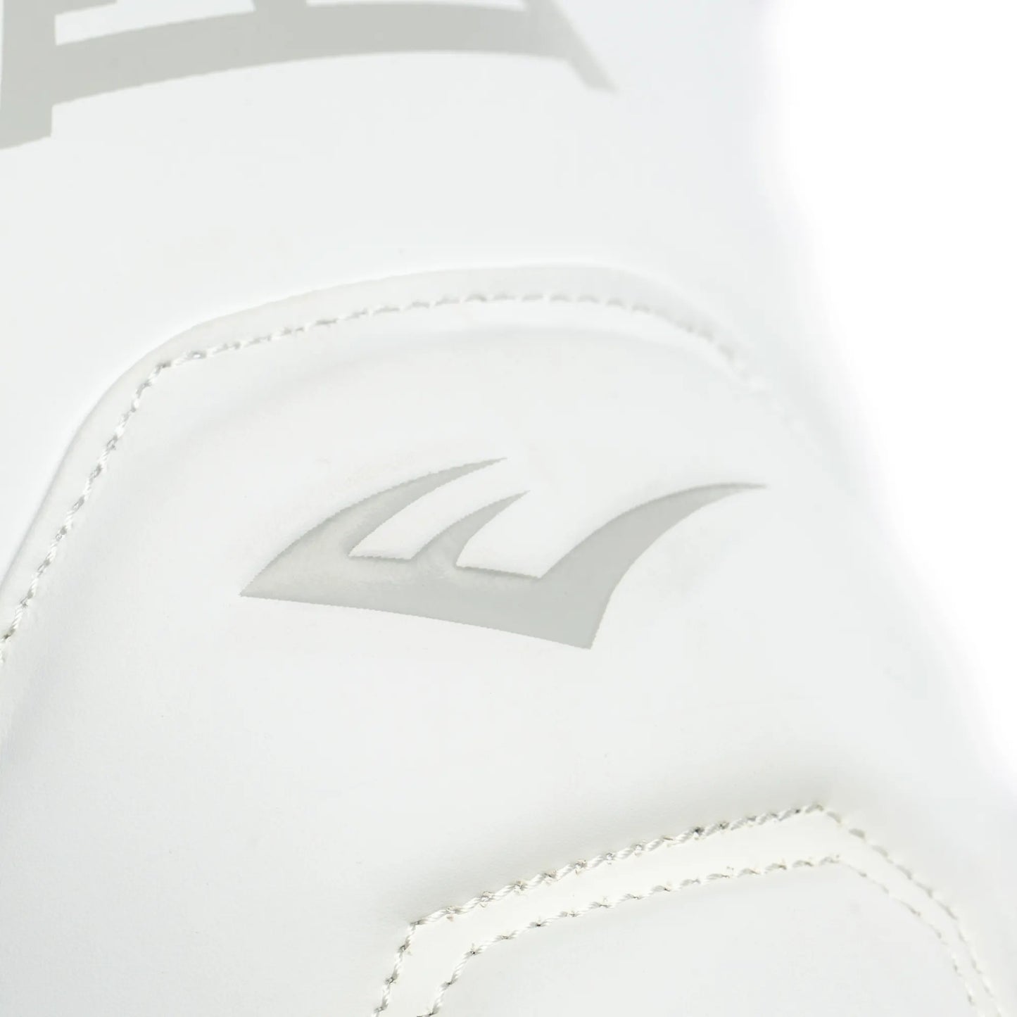 Everlast Elite 2 Pro Boxing Gloves - Laced White