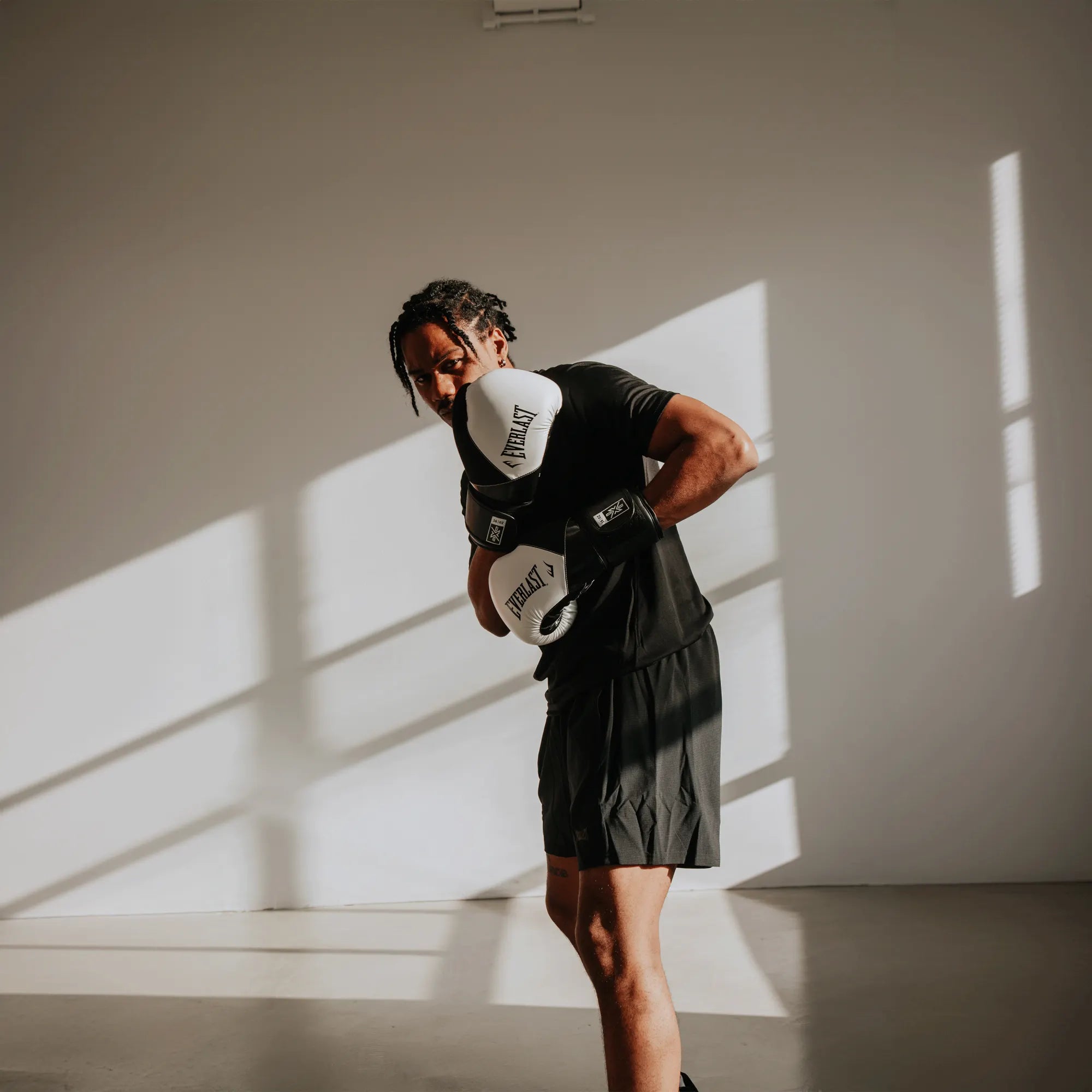 Protex Boxing Gloves - Everlast Canada Protex Boxing Gloves White/Black