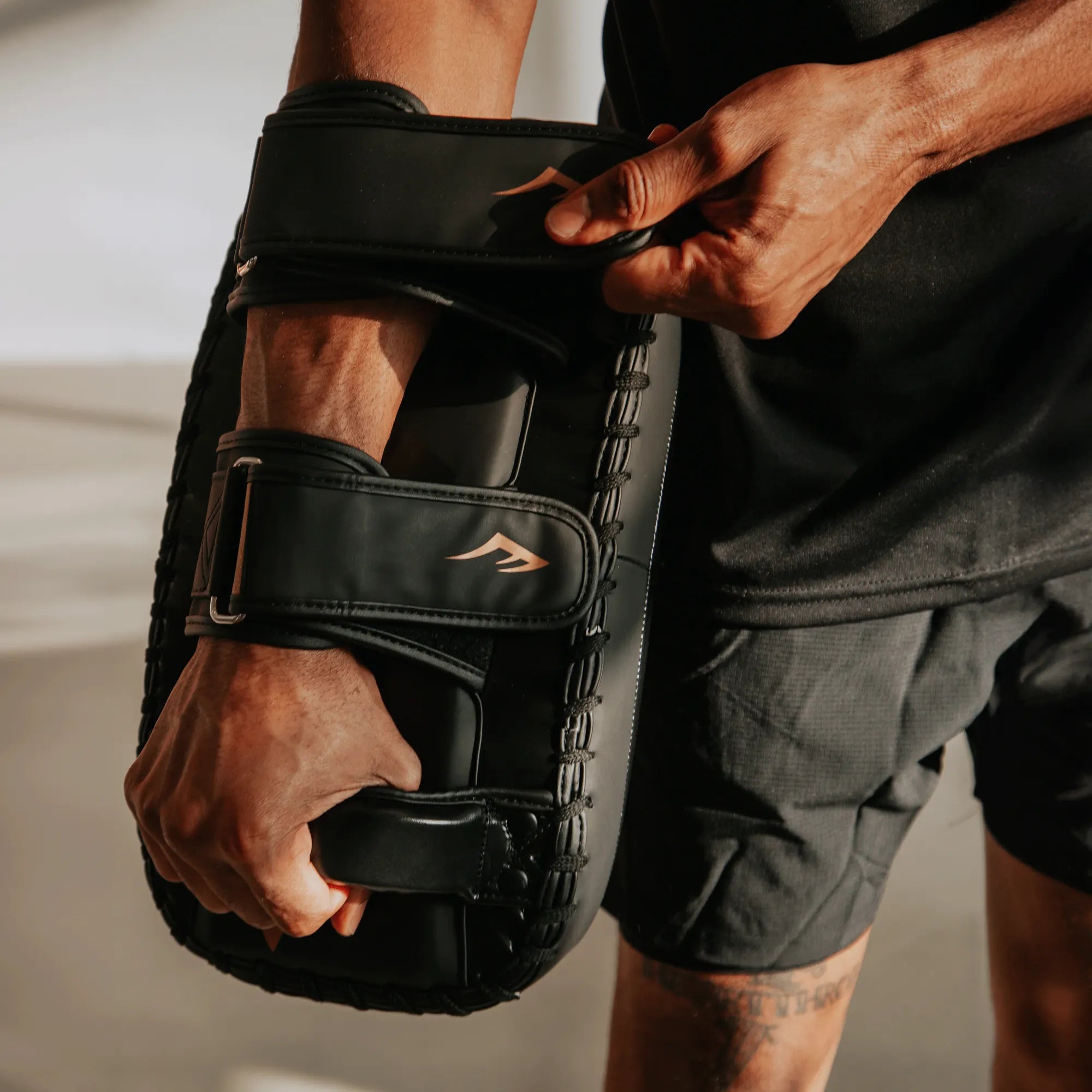 Titan Thai Pad - Everlast Canada Titan Thai Pad Black / ONE SIZE