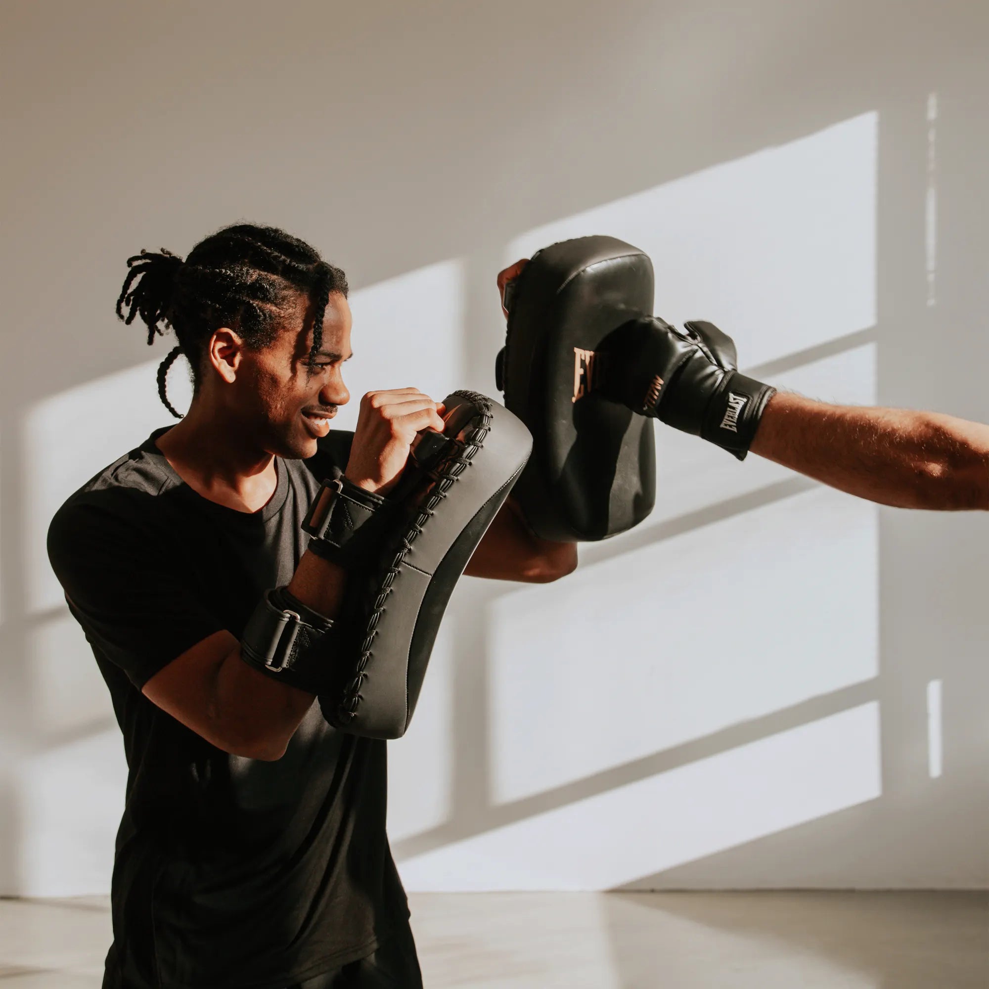 Titan Thai Pad - Everlast Canada Titan Thai Pad Black / ONE SIZE